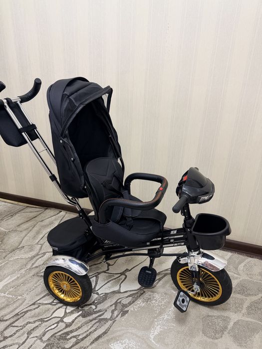 Детский трехколестный велосипед