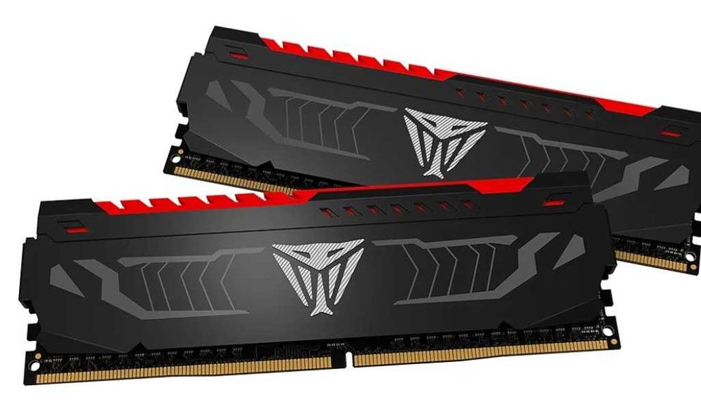 Patriot Memorie DDR4 3000 MHz 16 GB (2x8 GB) Viper LED DRAM Kit - Red