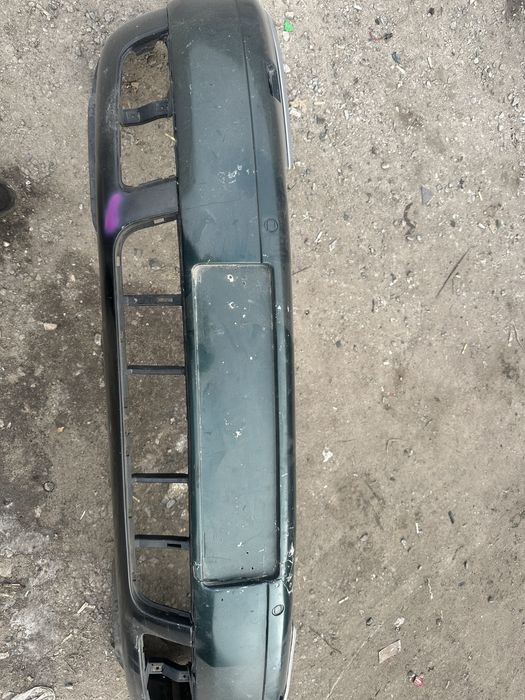 Бампер от ауди а8 д2