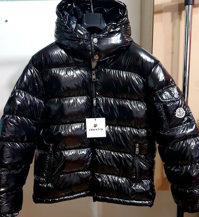 Geaca M.c.l. lucioasa calitate marimea L