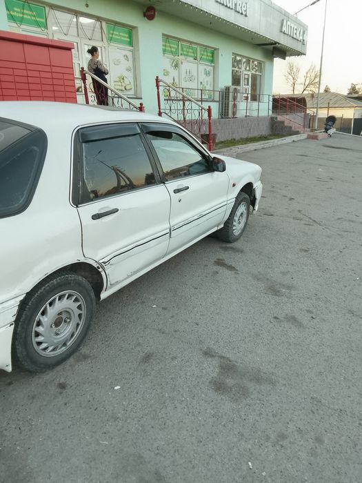 Митсубиси Галант 1991г