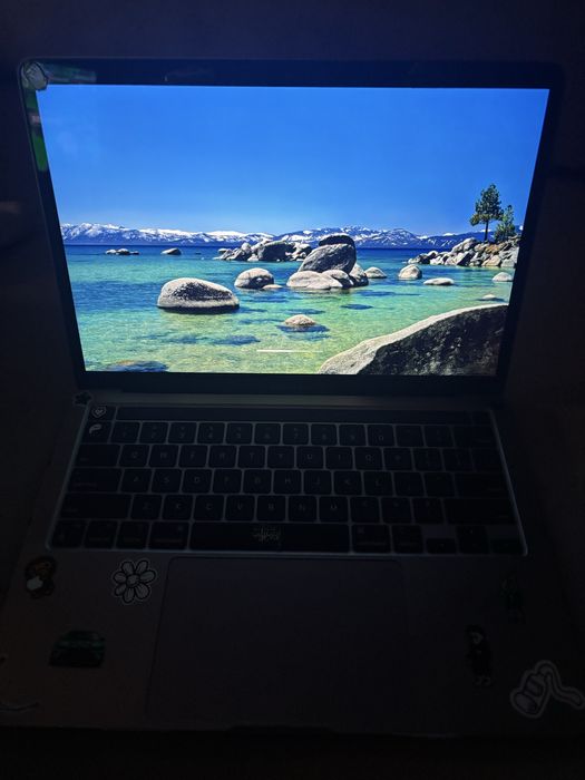 Продам MacBook Pro 13