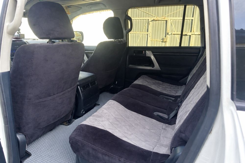 Land Cruiser 200