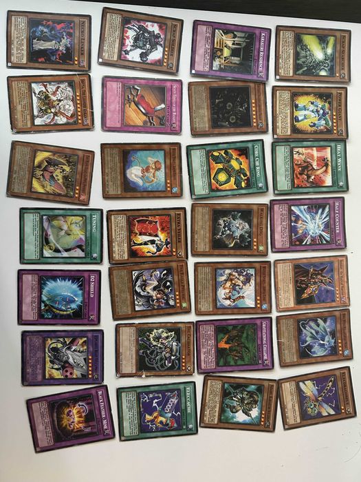 Карти Yu-Gi-Oh! за ПРОДАВАНЕ СПЕШНО!!!