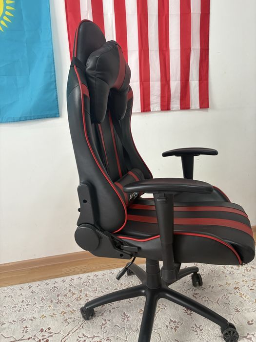 Игровое кресло AeroCool