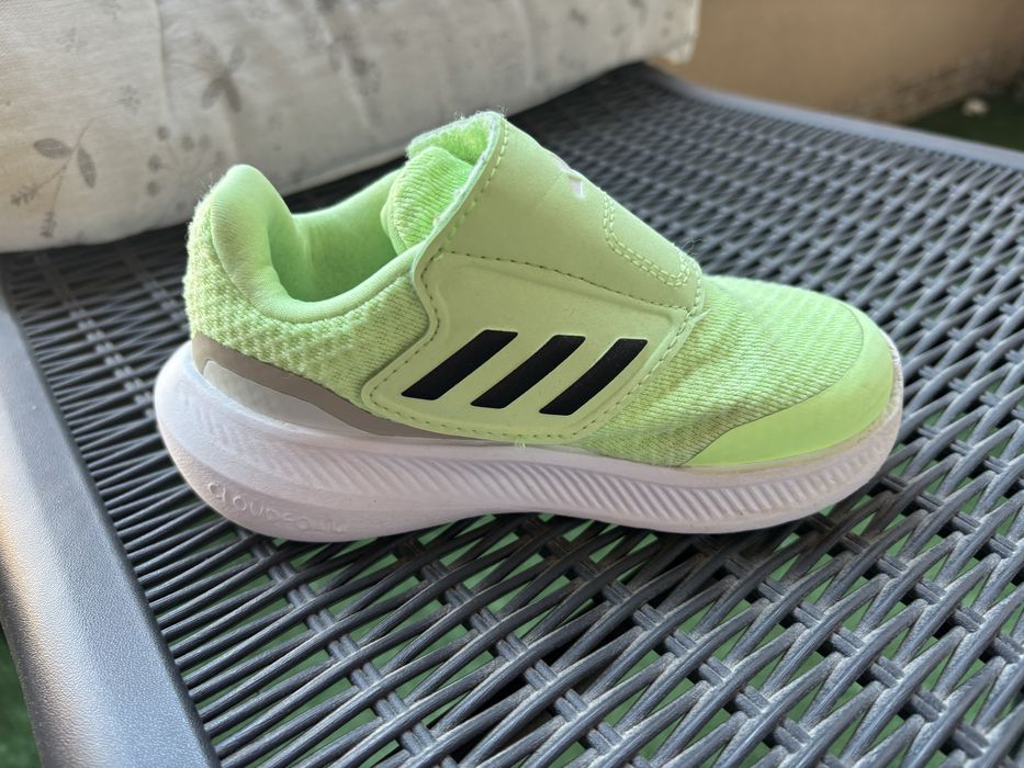 Детски обувки и сандали