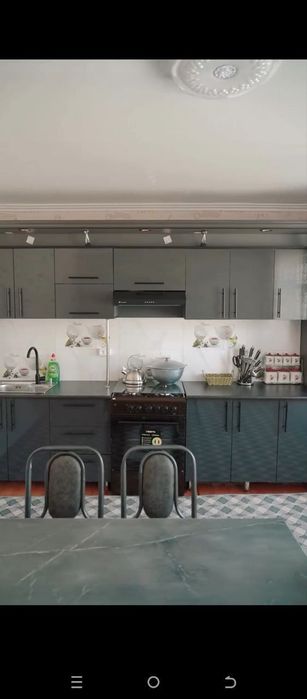 Ховли уй сотилади