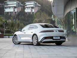 DENZA Z9 DM -i 1100 4wd ULTRA naxt va halol nasiyaga