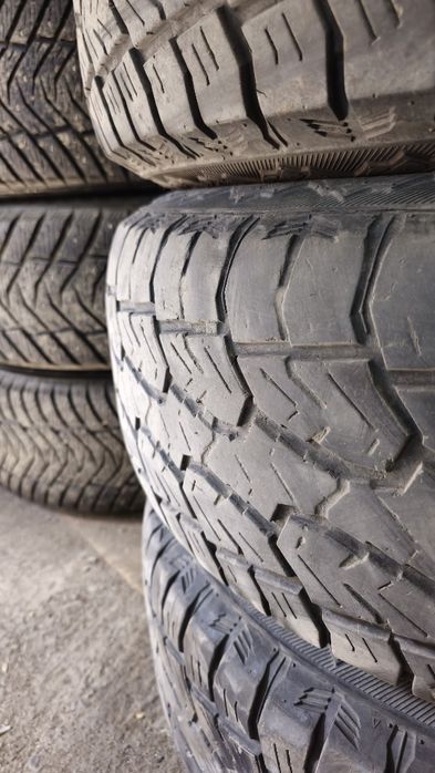 Продам шины265/75/16