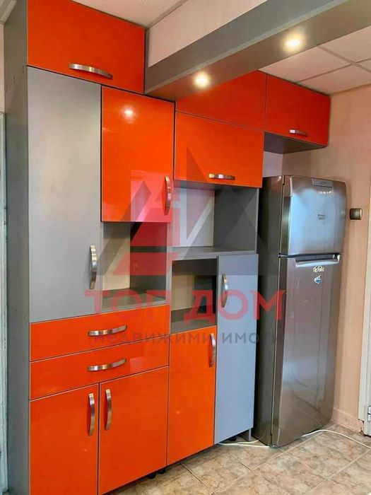 Дава се под наем Двустаен апартамент в Варна, Левски - 50 кв.м за 326.4 € - Снимка #1