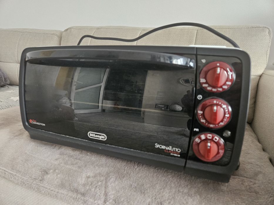Cuptor electric Delonghi