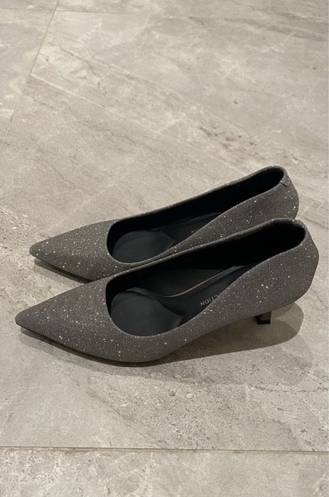 Продается туфли