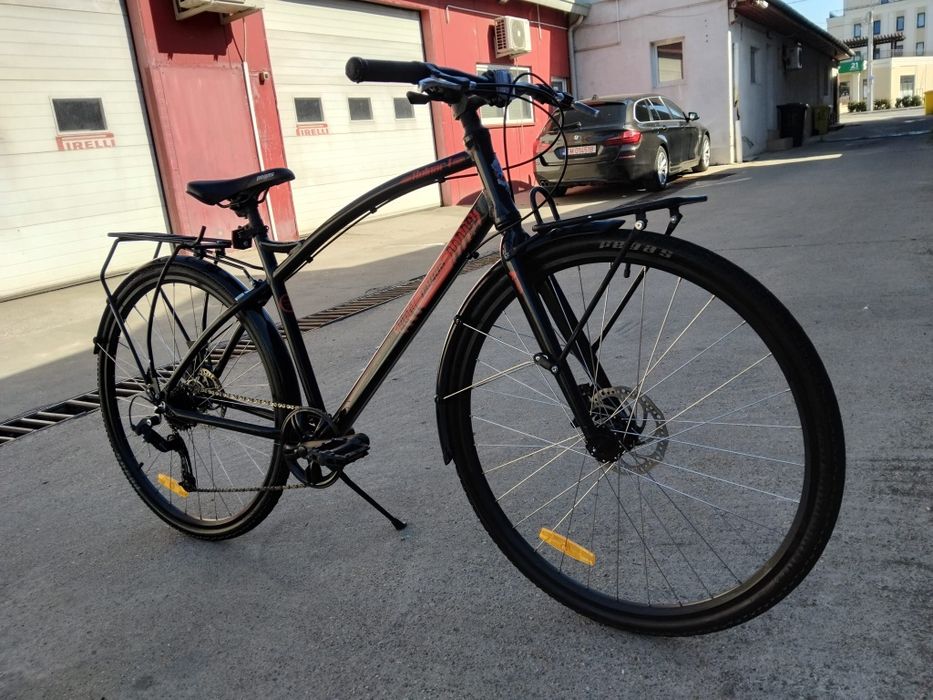 Vând bicicleta din aluminiu