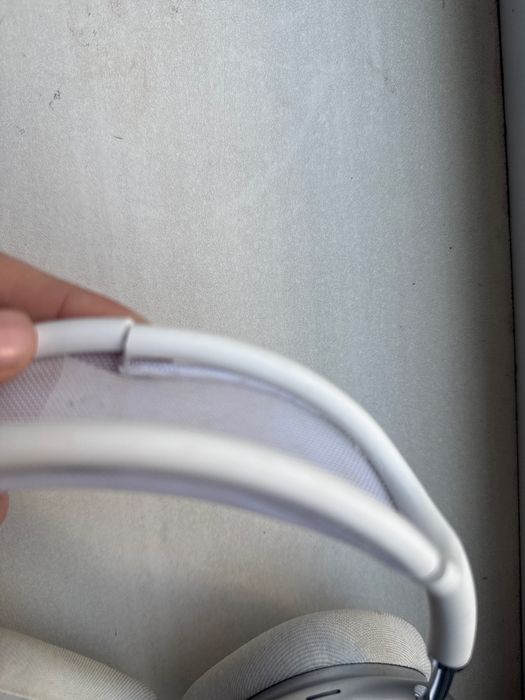 Айрподс макс……….