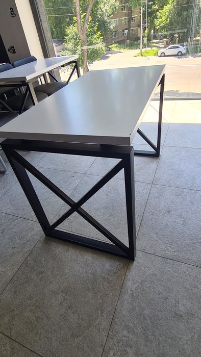 Парты Лофт в отличном состоянии