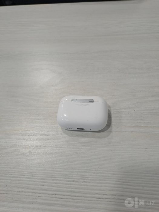 Airpods pro max 3 , в хорошем состоянии