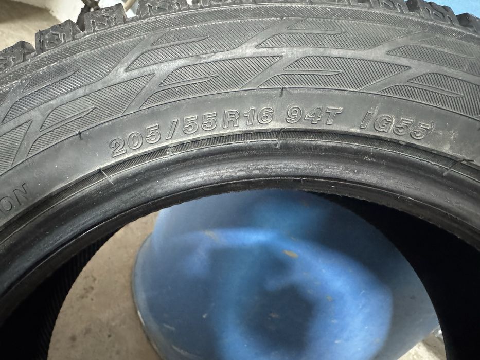 Продам зимние шины yokohama