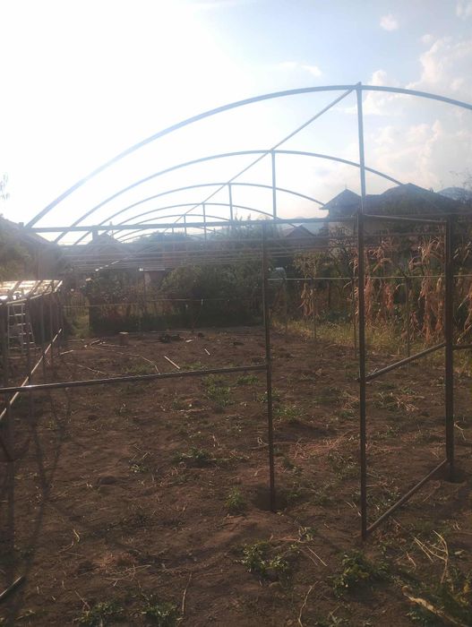 Arcade țeavă roluite..