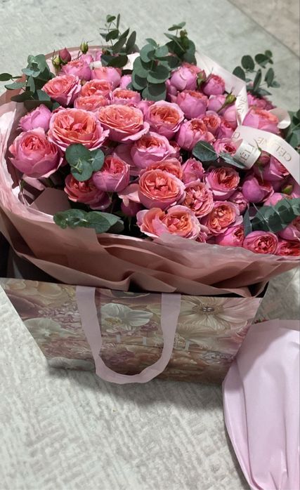 Цветы. Гүлдер сатылады