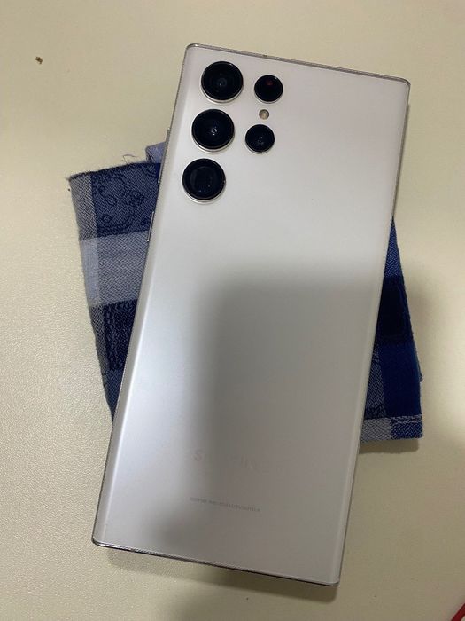 Samsung Galaxy S 22 ultra 12/512