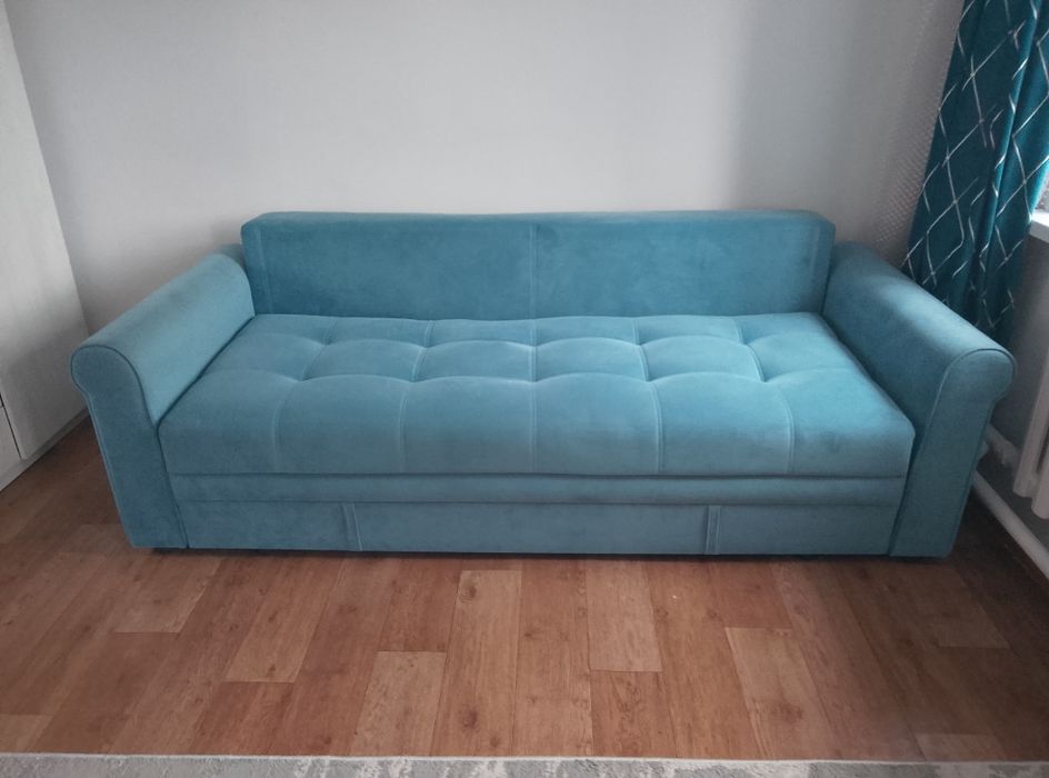 Продам диван люксовая почти новая