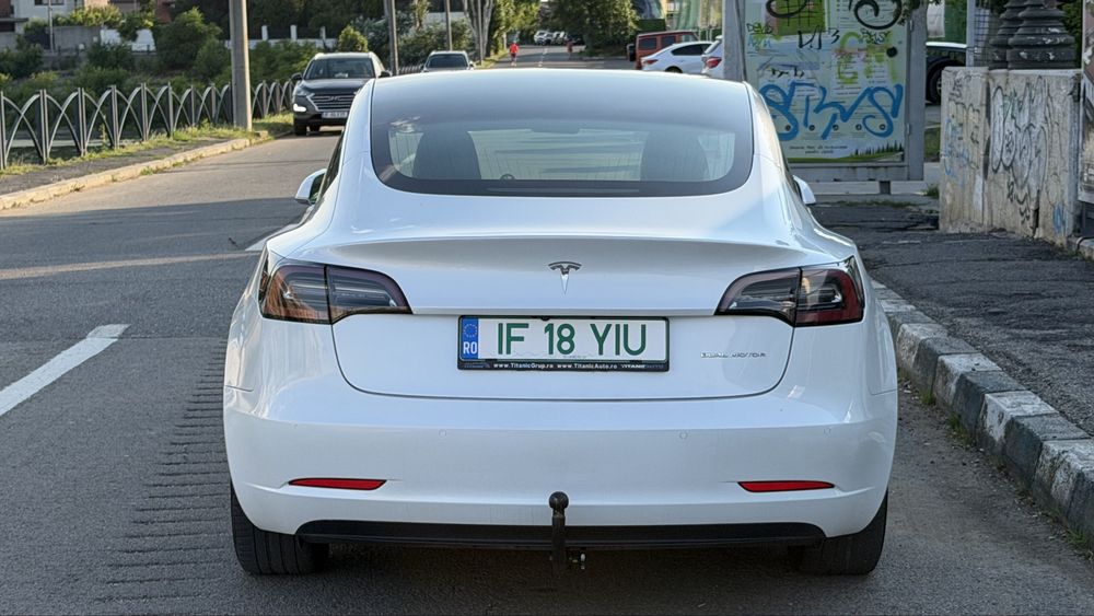 22000 euro Tesla Model 3 Long Range Dual Motor AWD 4x4  129.000 km model 2020  schimb doar cu Model X Plaid