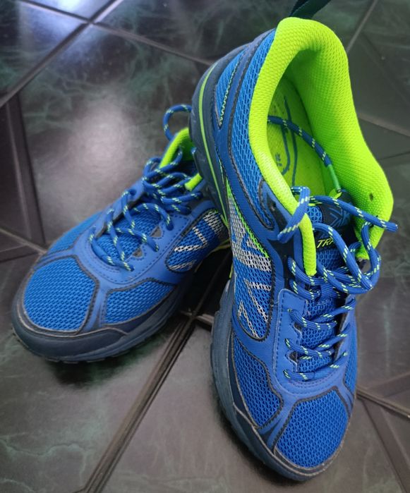 Маратонки Karrimor