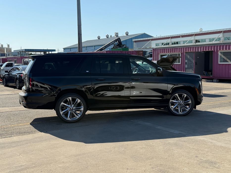 Cadillac 2026 ESCALADE ESV