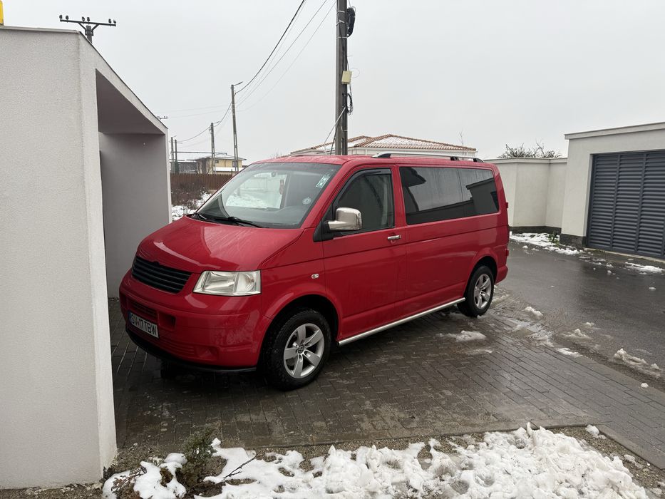 Volkswagen T5 model 2009 impecabil 10/10