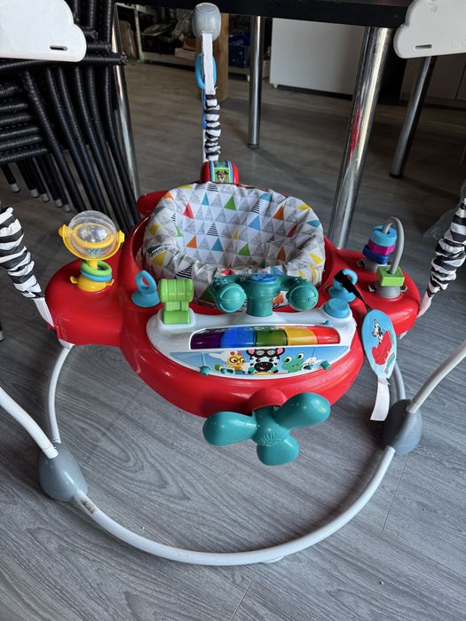 Avion trambulinapentru bebelusi / copii cu sunete si lumini