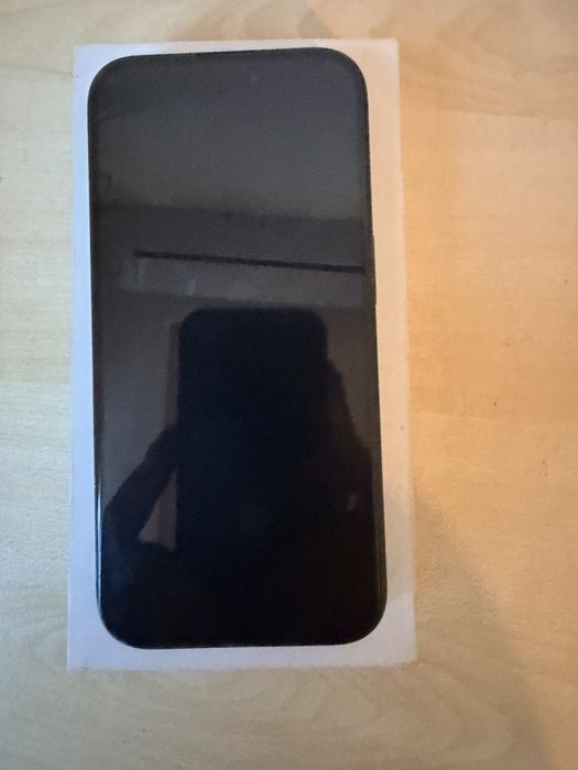 Iphone 15 pro 256gb.