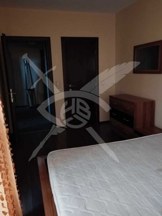 Дава се под наем Тристаен апартамент в София, Витоша - 140 кв.м за 1000 € - Снимка #1