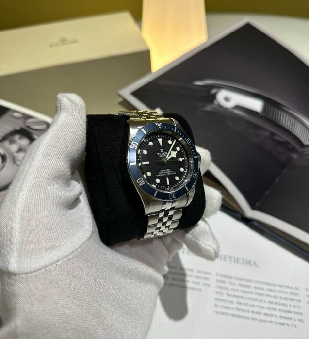 Часы Tudor Black Bay, 41 mm