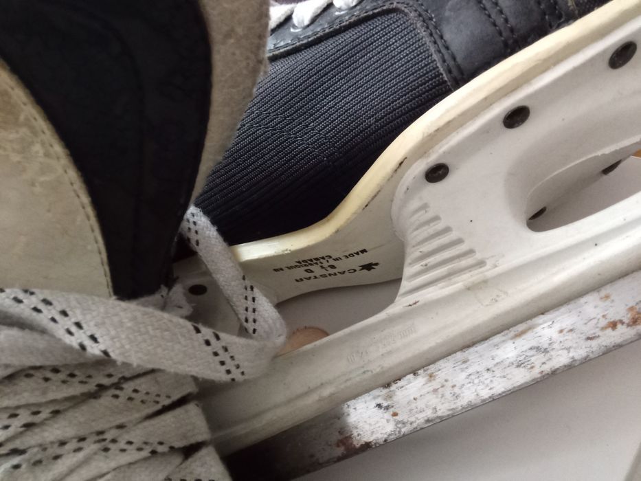 Мъжки кънки нр.42 използвани