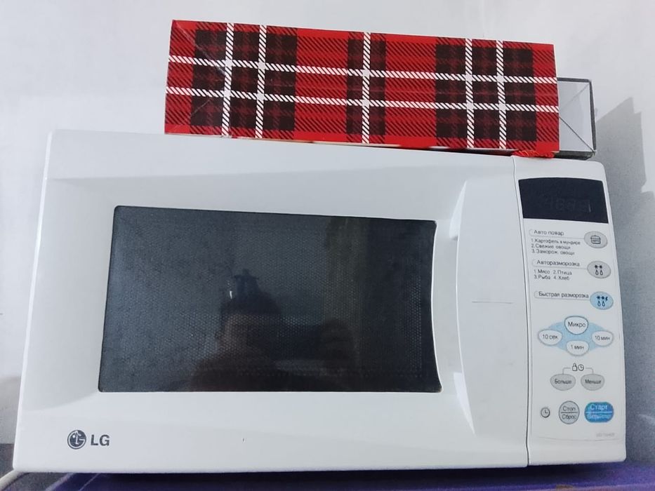 Микроволновка продам