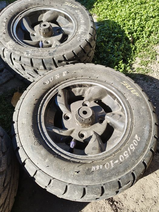 Гуми с джанти за АТВ 10 цола