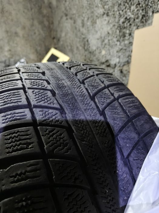 Продаю 4 липучки 255/55/18