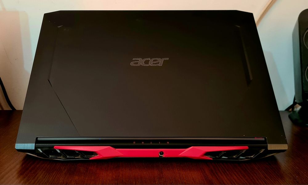 Laptop Gaming Acer Nitro 5 impecabil