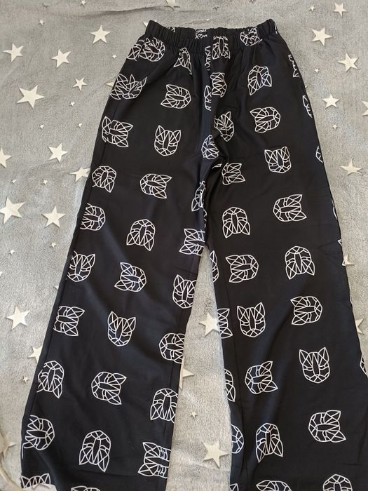 Продам костюм размер S