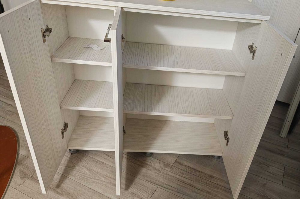 Mobilier Stejar Alb, comoda + dulap suspendat
