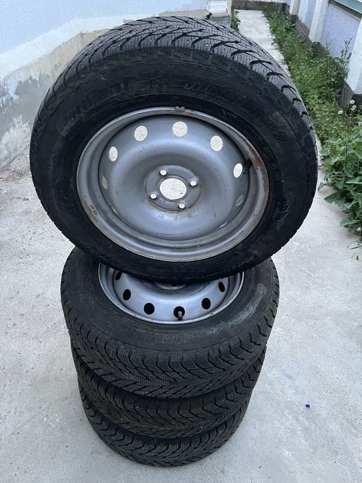 Продам комплект липучек на дисках.