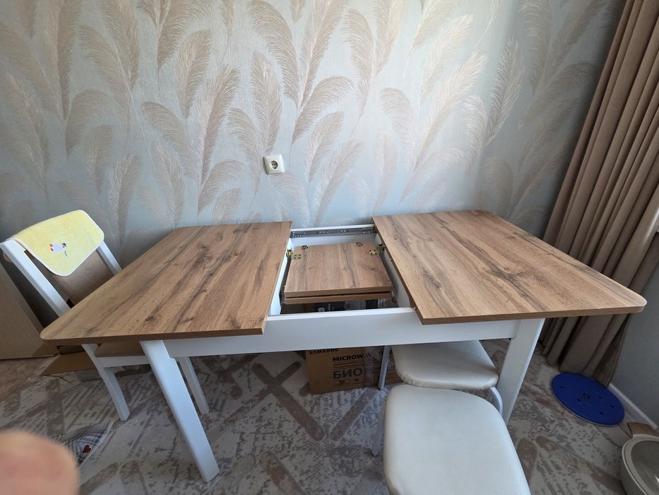 Продам стол в отличном состоянии