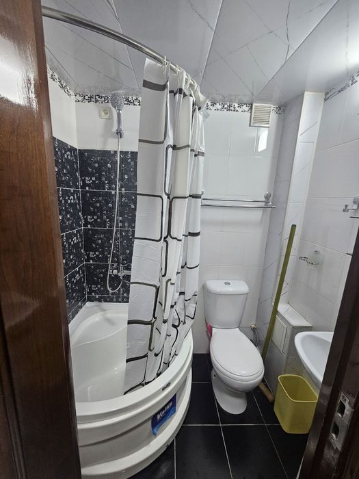 Сдается своя квартира, ориентир 110 школа, кафе Бон