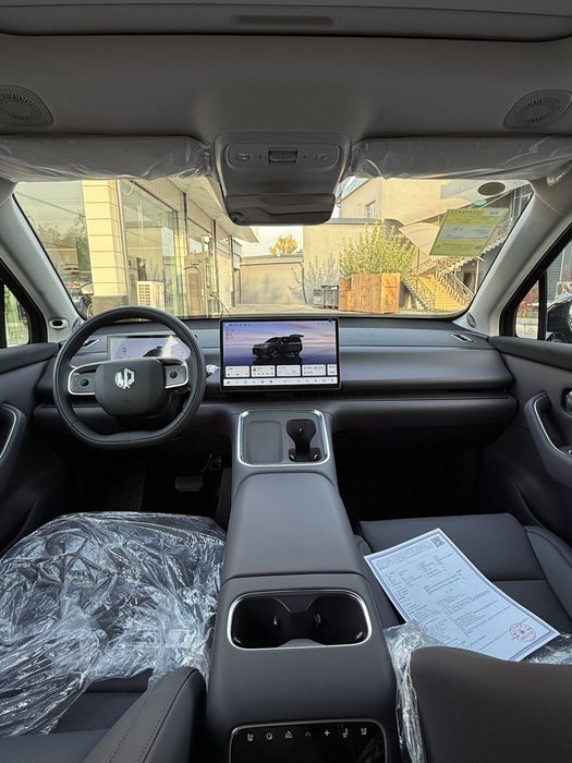 Leapmotor c16 gibrid