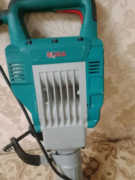 Отбойный молоток