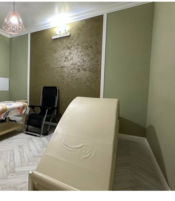 Продам радиусную кушетку для массажа