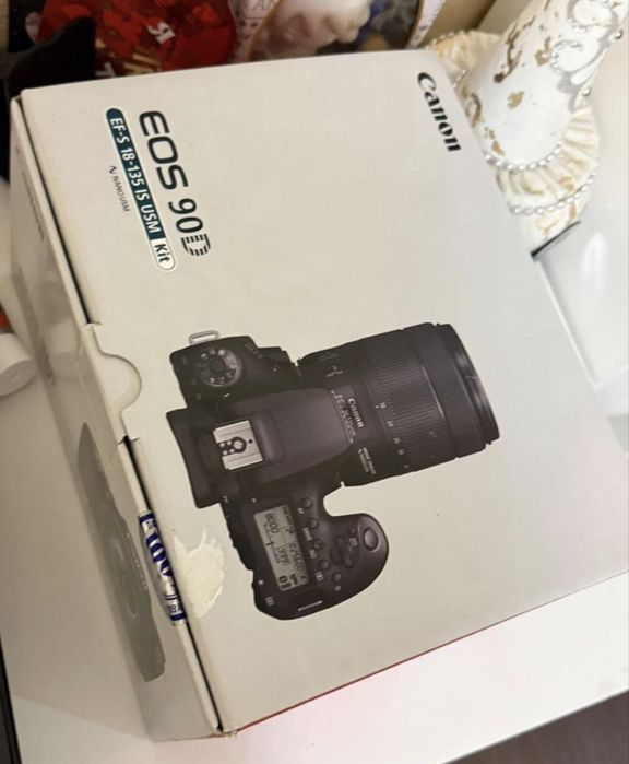 Фотоаппарат Canon 90d