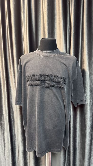 Tricou Balenciaga