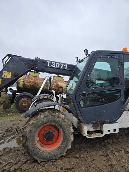 Incarcator telescopic Bobcat T3071