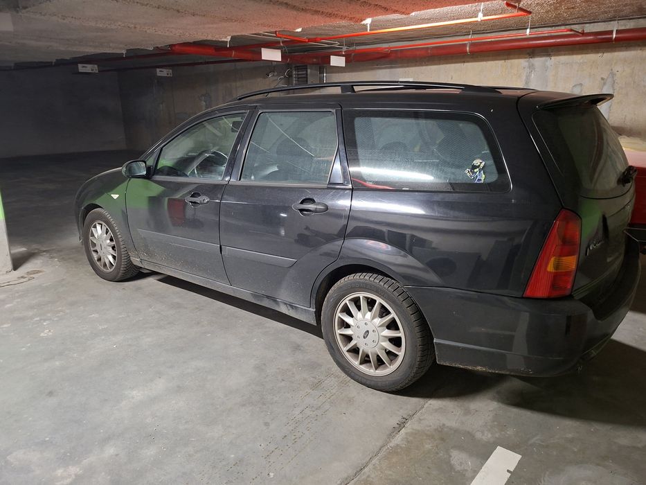 Ford focus  2001